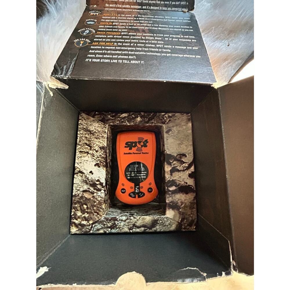 Spot Satellite Personal Tracker Messenger Emergency Google Maps Handheld GPS - Picture 4 of 10